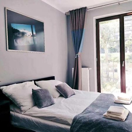 Airport Comfy Guest Home Warszawa Exteriör bild