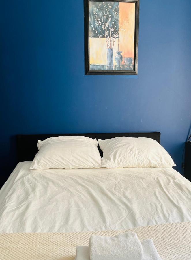 Airport Comfy Guest Home Warszawa Exteriör bild
